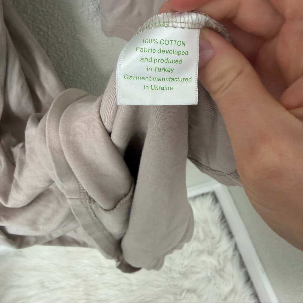 Eileen Fisher Taupe Women's Hooded Robe Sz small - Picture 6 of 8